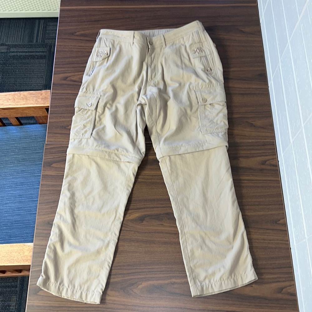 Mens Clothing Arts pants/shorts